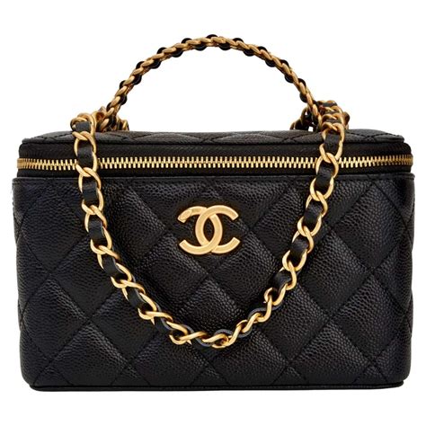 chanel caviar vanity bag|A Guide to Chanel Vanity Case Styles .